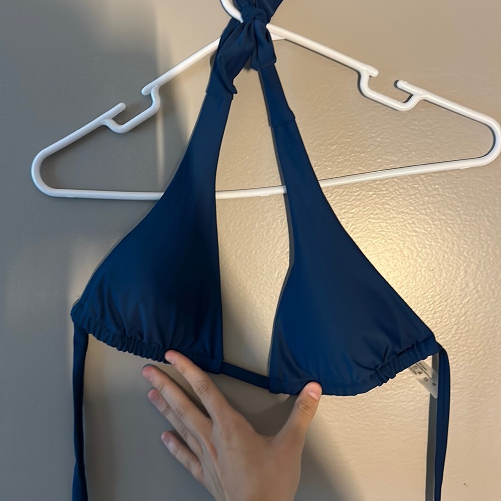 Women’s Navy Swim Top Medium